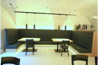 cafe-mondschein-st-pauls-suedtirol-terrazzoboden-bianco-carrara-planung-martin-pohl