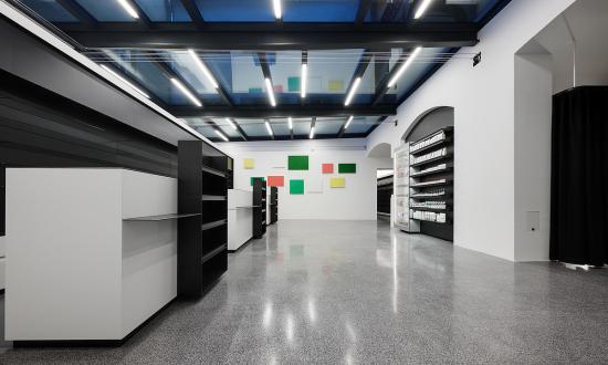 apotheke-peer-in-brixen-granulat-nero-ebano-suedtirol-i