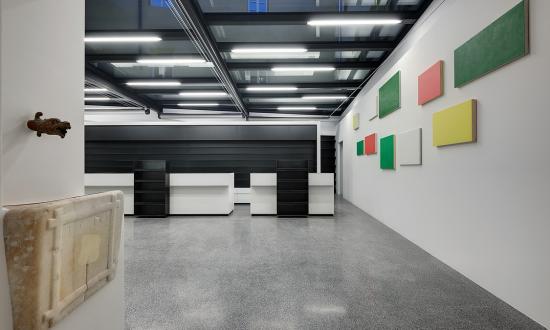 apotheke-peer-in-brixen-granulat-nero-ebano-suedtirol-i