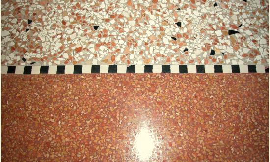 verlegung-eines-traditionellenterrazzobodens-nach-alten-vorlagen-suedtirol-i