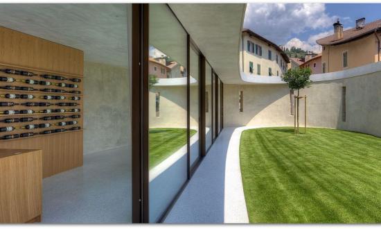 vinothek-elena-walch-tramin-i-architekt-david-stuflesser