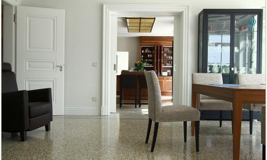 klassischer-terrazzoboden-in-landshut-d-innenarchitekt-krauss-markus