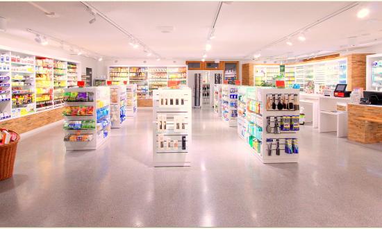 conrad-center-parc-rom-drogerie-shop-kosmetik-med-massage-muestair-ch