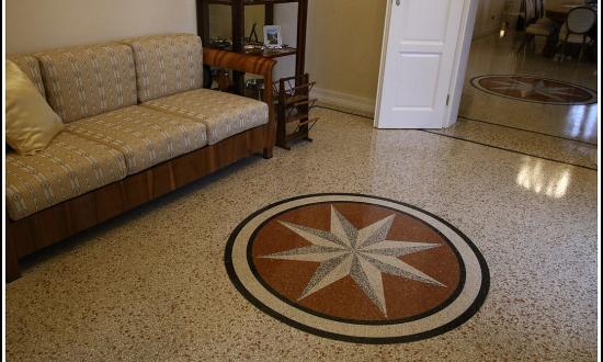 neuverlegung-eines-klassischen-terrazzobodens-in-kroatien