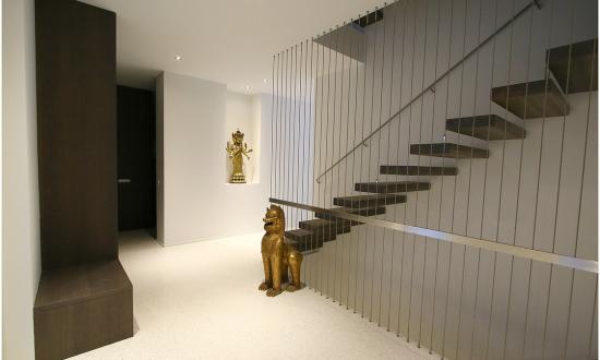 abitazione-con-bianco-carrara-casa-in-svizzera-architetto-locher-e-partner